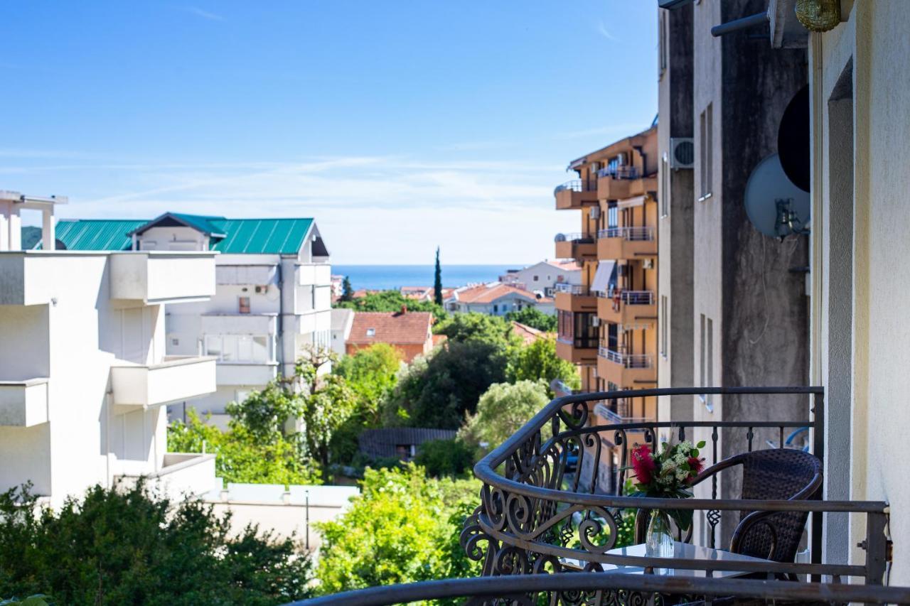 Saki Apartments Budua Esterno foto