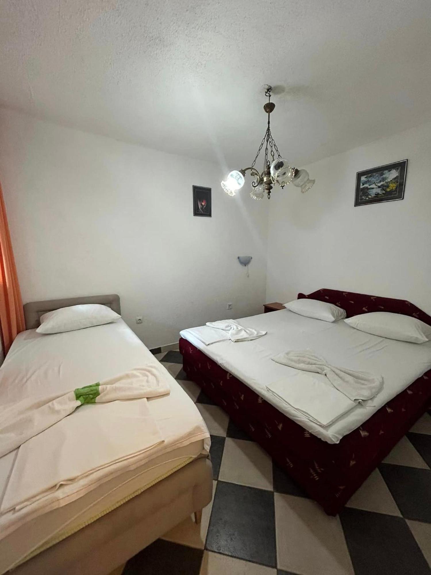 Saki Apartments Budua Esterno foto